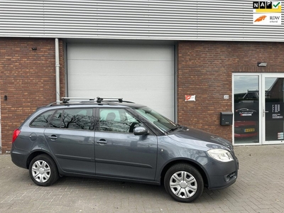 Skoda Fabia Combi 1.2-12V |AIRCO|NIEUWE APK|TREKHAAK