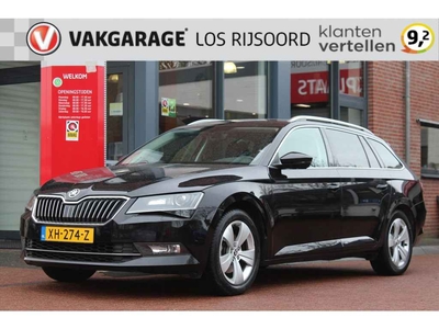 Skoda Superb Combi 1.5 DSG-7 *Business* | Camera | Carplay | Navigatie | Cruise & Climate Control | Privacy |