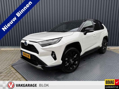 Toyota RAV4 2.5 Hybrid AWD Bi-Tone | 19'' | Stoel & Stuur Verw. | Allseason banden |