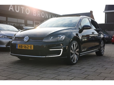 Volkswagen Golf Benzine