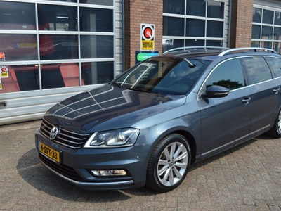 VOLKSWAGEN PASSAT Variant 1.4 TSI R-Line Ex.Ed, Trehaak,Leer, Navi, Cruise