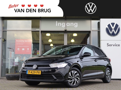 VOLKSWAGEN POLO 1.0 TSI 95 pk Life Business | Navigatie | Parkeersensoren | Climatronic airco | 15 