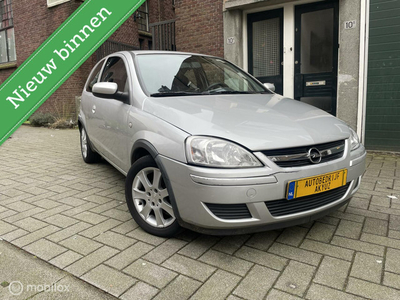 Opel Corsa 1.2-16V Maxx | Airco | Met APK