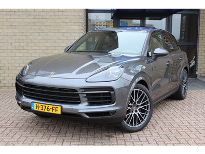 Porsche Cayenne 3.0 E Hybrid-PANORAMA-LUCHTVERING-SPORT CHRONO-ADAP. STOELEN-ZEER COMPLEET