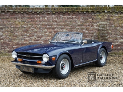 Triumph TR6 PI Top restored condition - Bare metall respary