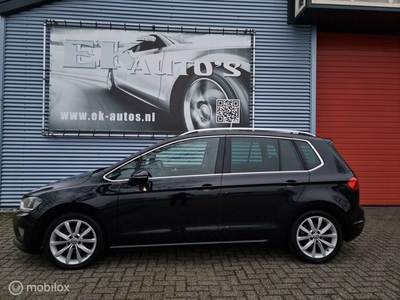 VW Golf Sportsvan 1.4 TSI Highline Navi, Camera, Trekhaak