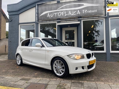 BMW 1-serie 116i M- LINE / CLIMAT / PDC / AUX / STOELVERW