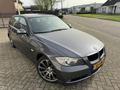 BMW 3-serie Touring 320d Executive [bj 2007]