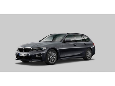 BMW 3-serie Touring 330e M-Sport Trekhaak Laser