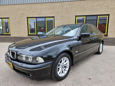 BMW 5 Serie 525i Edition Exclusief (bj 2003, automaat)