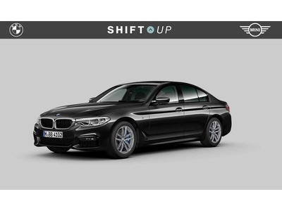 BMW 5-serie 540i M-Sport Schuifdak Head Up Harman