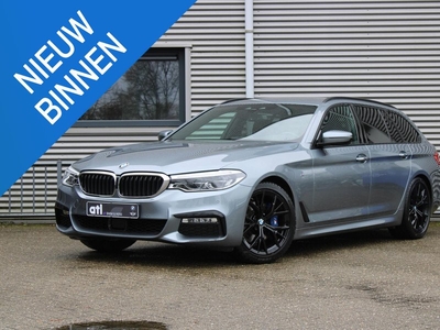 BMW 5-serie Touring 530i High Executive M-Sportpakket, Achteruitrijcamera, Harman Kardon, Navigatie Professional, Head Up, Driving Assistent Plus, Stoelverstelling Memory, Stuurwielverwarming, Stuurwielverwarming, etc.