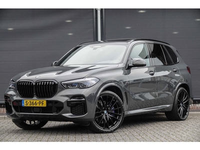 BMW X5 M50i M-Sport 4.4 V8 530Pk Head Up Display