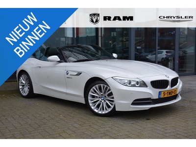 BMW Z4 Roadster sDrive18i Executive NAP Rijklaar