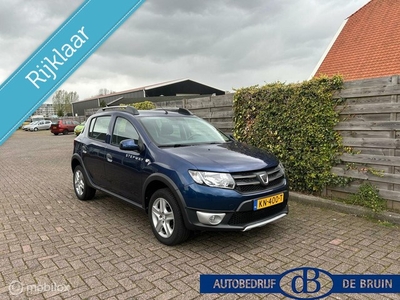 Dacia Sandero 0.9 TCe S&S Stepway Lauréate 4104 km !!