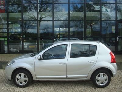 Dacia Sandero 1.2 Blackline AIRCO