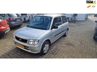 Daihatsu Cuore 1.0-12V DVVT XTi nieuwe apk nette staat