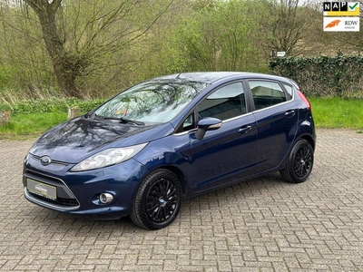 Ford Fiesta 1.25 Titanium CLIMA I VOORUITVERW. I STOELVER.