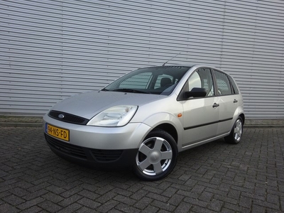 Ford Fiesta 1.3 Centennial Airco / Lm Velgen (bj 2004)