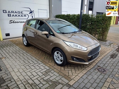 Ford FIESTA 1.6 Ti-VCT Titanium Automaat Stoelverwarming