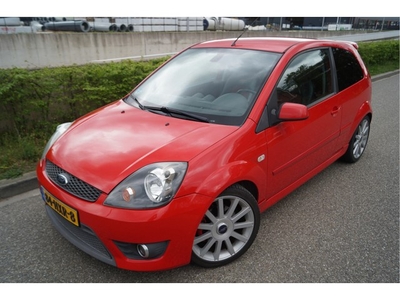 Ford Fiesta 2.0-16V ST 150Pk (bj 2008)