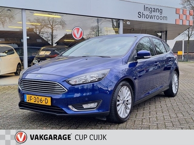 Ford Focus 1.0 Titanium 6 Versnellingen - Navigatie -