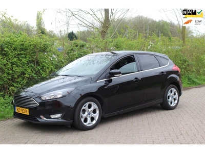 Ford Focus 1.0 Titanium *Navi *Cruise *Stoelverwarming