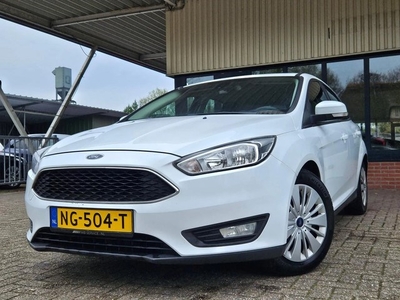 Ford Focus 1.5 TDCI Edition clima cruise (bj 2015)