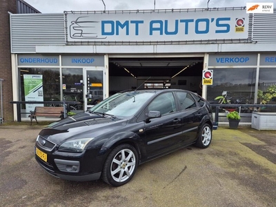 Ford Focus 1.6-16V Futura