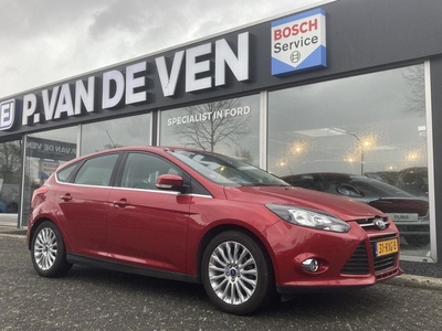 Ford Focus 1.6 TI-VCT First Edition 125pk/92kW Half leder