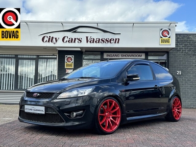 Ford Focus 2.5 ST 300 pk RS uitvoering climate ctr xenon