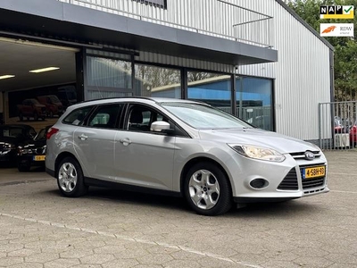 Ford Focus Wagon 1.0 EcoBoost / Airco / Cruise / Navigatie