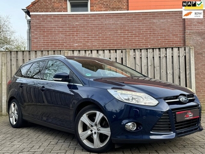 Ford Focus Wagon 1.6 EcoBoost Titanium NAVI PDC XENON