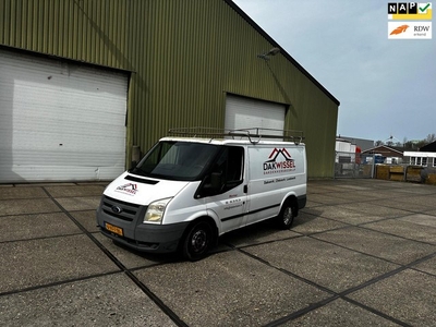 Ford Transit 280S 2.2 TDCI SHD