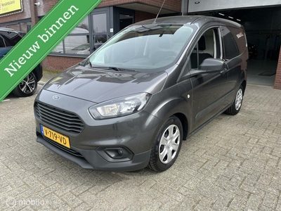 Ford Transit Courier 1.5 TDCI Trend AIRCO*NAVI*