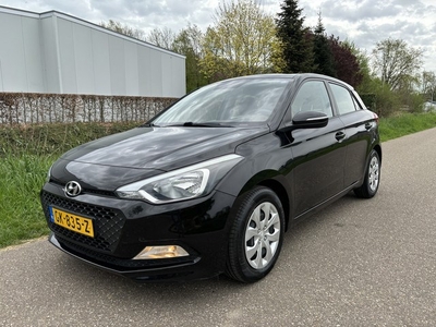 Hyundai i20 1.2 LP i-Drive Cool / 5-DEURS / AIRCO / 109dkm!