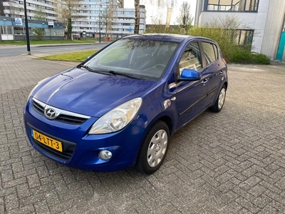 Hyundai i20 1.2i DynamicVersion Airco 5-deurs