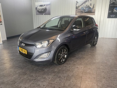 Hyundai i20 1.2i Go! Airco, Cruise control. (bj 2014)