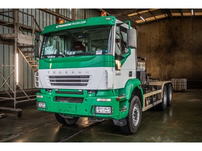 Iveco TRAKKER 380 (bj 2006)