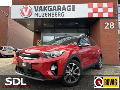 Kia Stonic 1.0 T-GDi ExecutiveLine // DODEHOEKDETECTIE // LEDER // KEYLESS // CAMERA