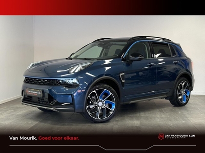 Lynk & Co 01 1.5 Plug-In Hybrid Panoramadak