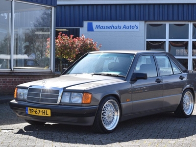 Mercedes-Benz 190-serie 1.8 E Basic 177dkm 17