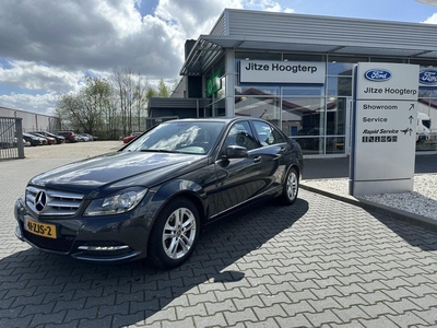 Mercedes-Benz C-klasse 180 Premium Edition Trekhaak, Navi, Cruise, ECC, Meeneemprijs!