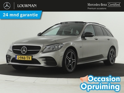 Mercedes-Benz C-Klasse Estate 300 e AMG Nightpakket | Panoramadak | Rijassistentie Pack | 360 gr Camera | Sfeerverlichting | Apple CarPlay | Alarm | Inclusief 24 maanden Mercedes-Benz Certified garantie voor Europa.