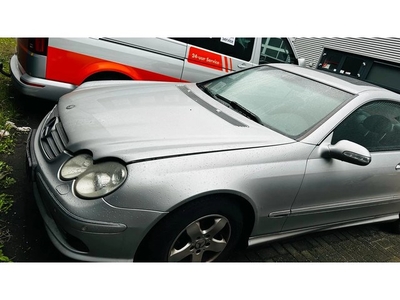 Mercedes-Benz CLK-klasse Coupé 200 K. Elegance autom bj2003