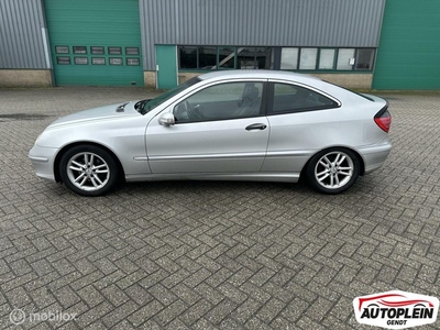 Mercedes C-klasse Sportcoupé 220 CDI ROESTVRIJ!! VERKOCHT