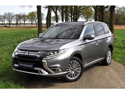 Mitsubishi Outlander 2.4 PHEV Intens Alle opties!