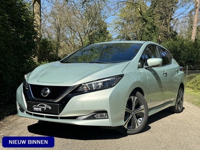 Nissan Leaf N-Connecta 40 kWh | €11.800,- incl. subsidie | 360 camera | Adaptive cruise | Navi | Keyless