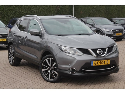 Nissan QASHQAI 1.2 Tekna / Trekhaak / Panoramadak /