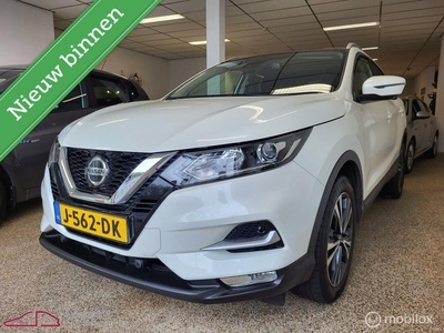 Nissan Qashqai 1.3 DIG-T N-Connecta Pack *PANORAMADAK